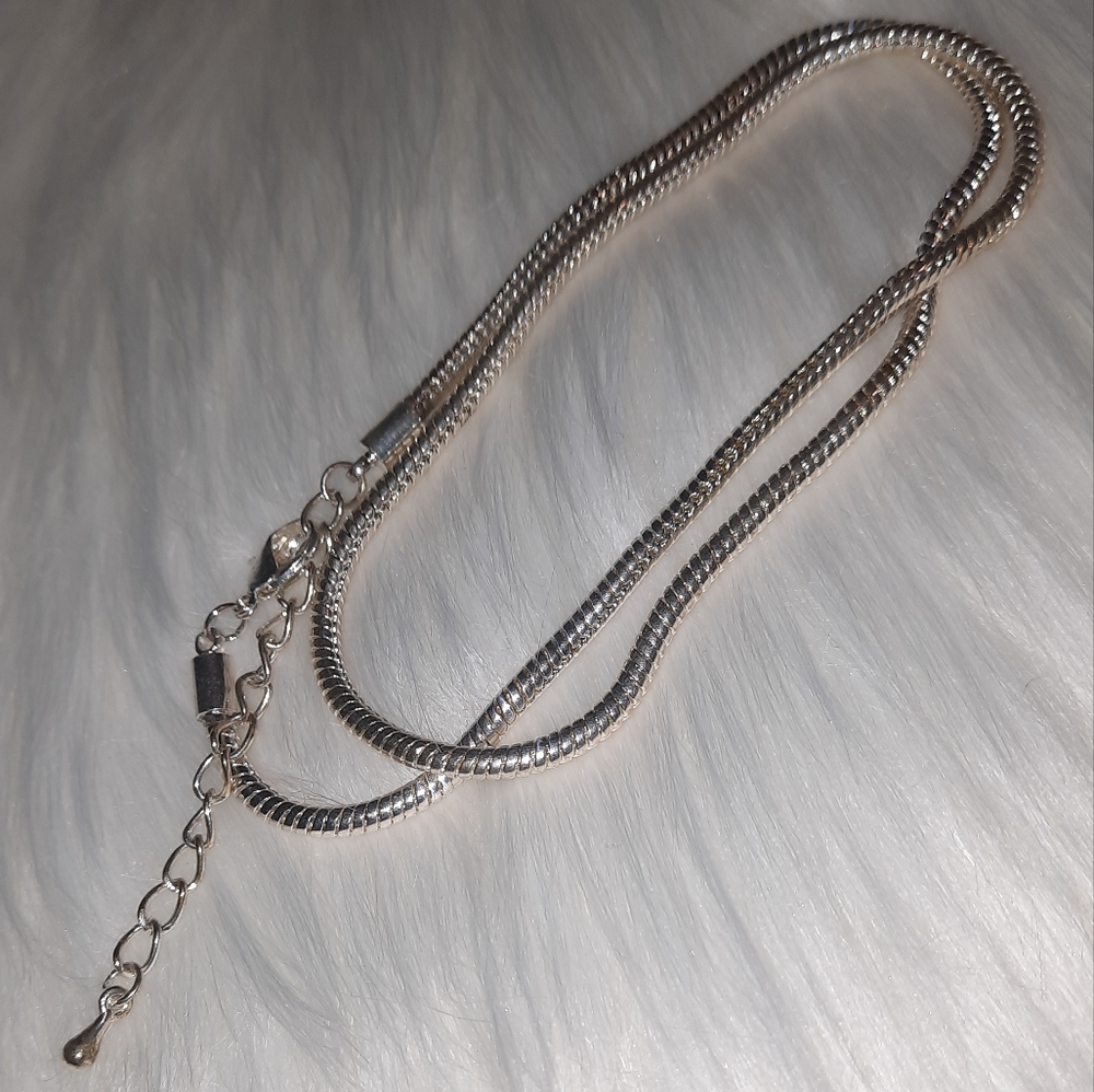 Vintage snake chain silvertone adjustable necklace